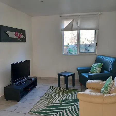Chalet Petit En Bois *
